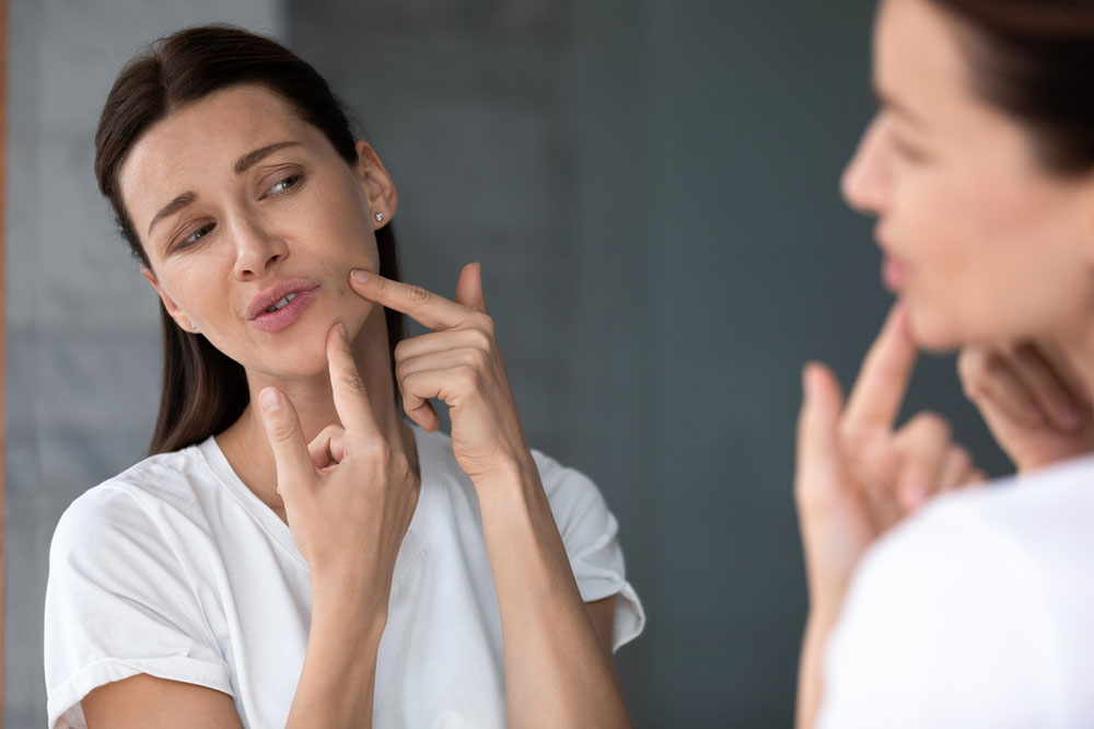 8 poor habits that worsen skin health